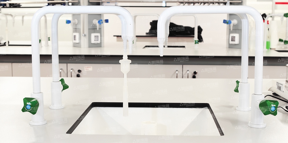 Laboratuvar Evye ve Muslukları