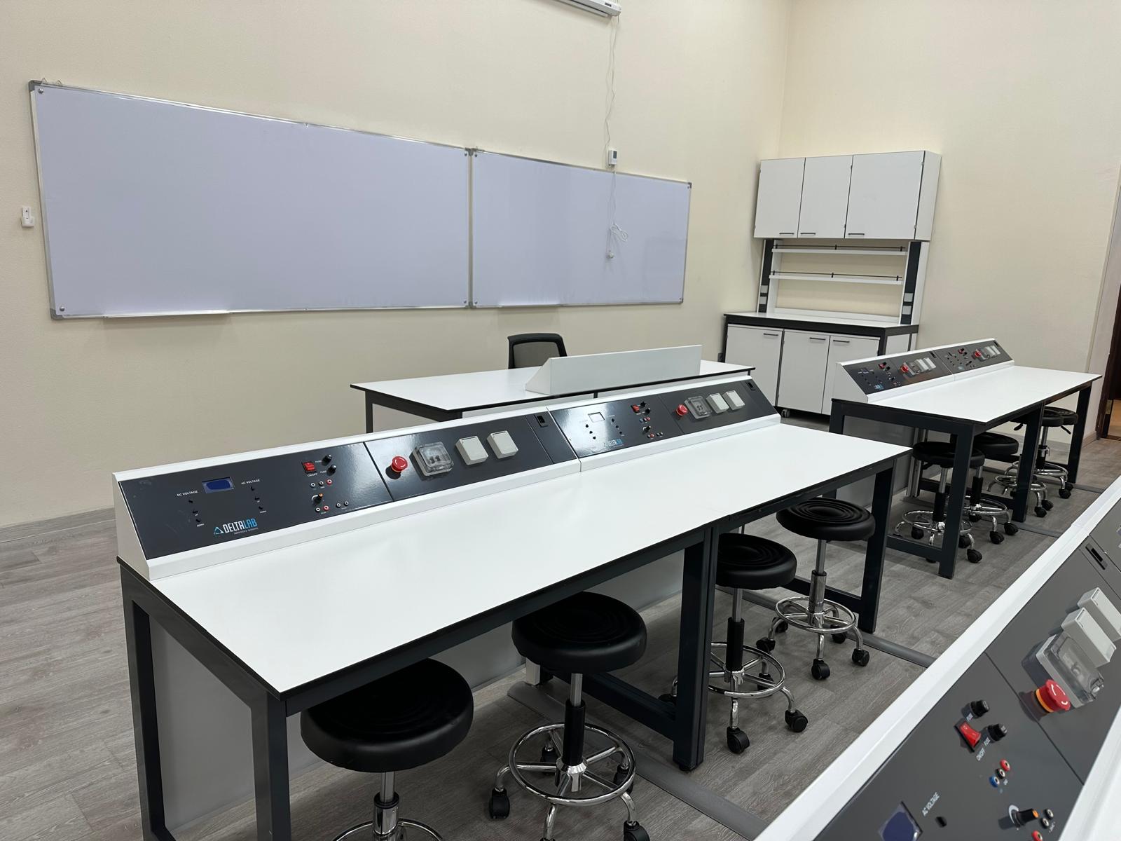 EĞİTİM LABORATUVARLARI