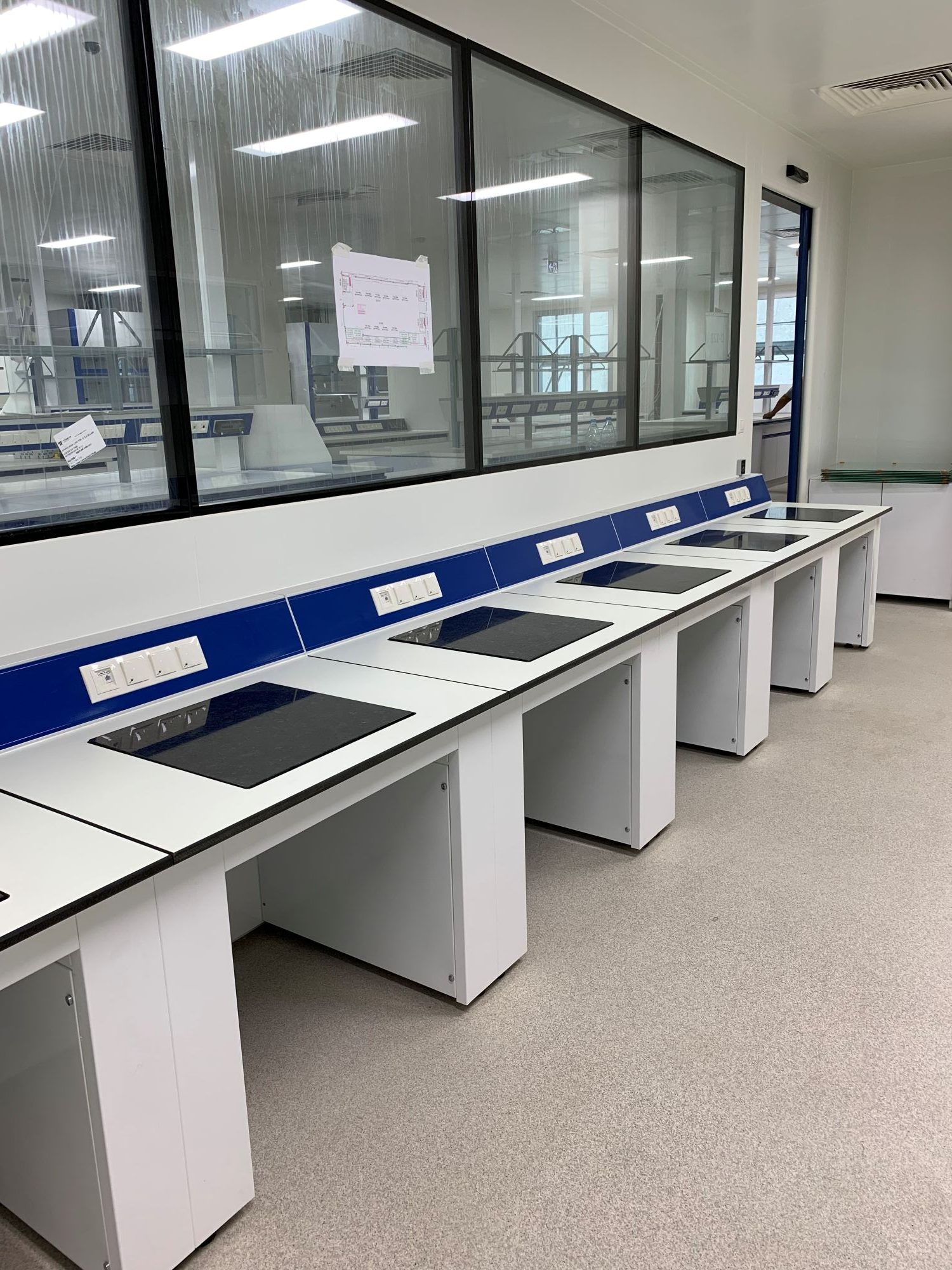 Hassas Terazi Masası